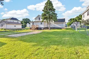 106 W North St, Danvers, IL 61732 - Photo 28