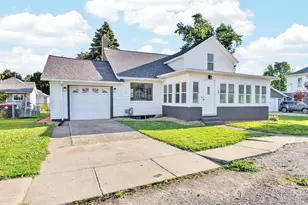 106 W North St, Danvers, IL 61732 - Photo 32