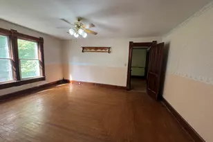 403 W 3rd St, Prophetstown, IL 61277 - Photo 32