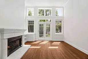 3928 N Greenview Ave, Chicago, IL 60613 - Photo 2