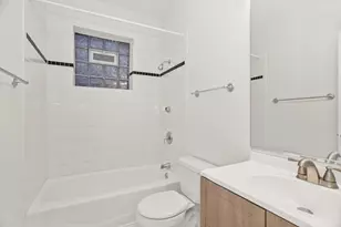 3928 N Greenview Ave, Chicago, IL 60613 - Photo 12