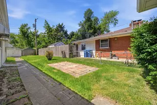 934 Pennsylvania Ave, Aurora, IL 60506 - Photo 20