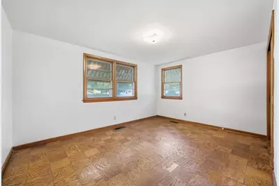 934 Pennsylvania Avenue, Aurora, IL 60506 - Photo 14