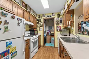 1118 Ingalls Ave, Joliet, IL 60435 - Photo 8