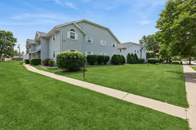1118 Ingalls Avenue #1, Joliet, IL 60435 - Photo 2