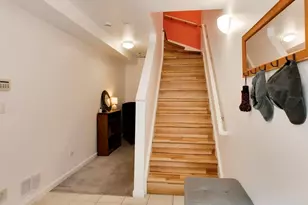 2011 W Chase Ave, Chicago, IL 60645 - Photo 2