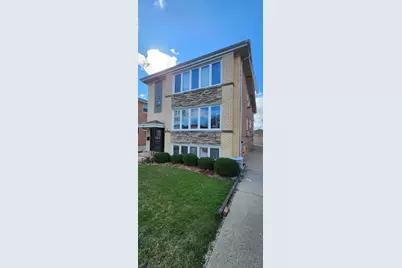 8465 W Berwyn Avenue #1, Chicago, IL 60656 - Photo 2