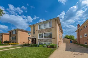 8465 W Berwyn Ave, Chicago, IL 60656 - Photo 1