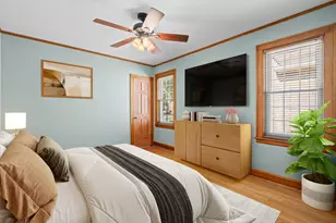 6950 W Barry Ave, Chicago, IL 60634 - Photo 12
