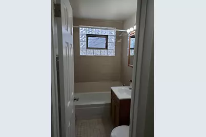 7445 W 64th Street, Summit, IL 60501 - Photo 16