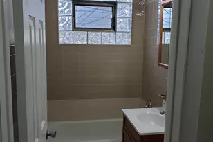 7445 W 64th St, Summit, IL 60501 - Photo 16