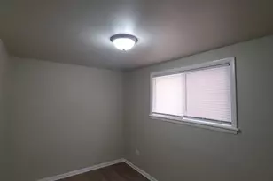 7445 W 64th St, Summit, IL 60501 - Photo 22