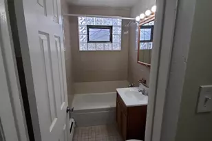7445 W 64th St, Summit, IL 60501 - Photo 18