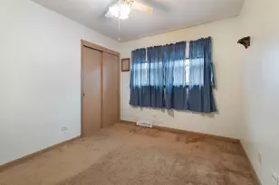 4821 W 105th St, Oak Lawn, IL 60453 - Photo 10