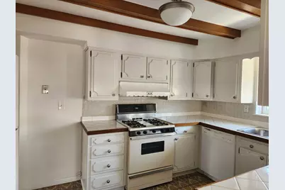 8417 W Berwyn Avenue #2, Chicago, IL 60656 - Photo 8