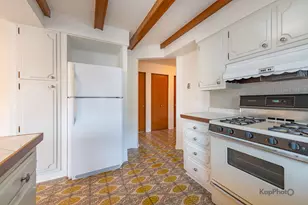 8417 W Berwyn Ave, Chicago, IL 60656 - Photo 10