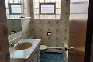 8417 W Berwyn Ave, Chicago, IL 60656 - Photo 16