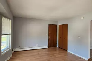8417 W Berwyn Ave, Chicago, IL 60656 - Photo 4