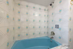 8417 W Berwyn Ave, Chicago, IL 60656 - Photo 26