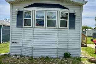64 Birch Dr, Sandwich, IL 60548 - Photo 1