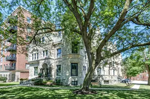 4545 S Drexel Blvd, Chicago, IL 60653 - Photo 2