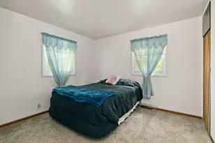 66 E North Ave, Cortland, IL 60112 - Photo 8