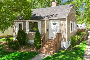 17902 Community St, Lansing, IL 60438 - Photo 1