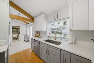 201 Dover Ave, La Grange, IL 60525 - Photo 22
