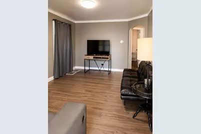 9823 S Drexel Avenue, Chicago, IL 60628 - Photo 2