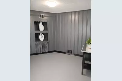 9823 S Drexel Avenue, Chicago, IL 60628 - Photo 10