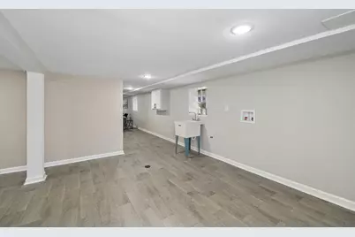 9139 S Oglesby Avenue, Chicago, IL 60617 - Photo 14