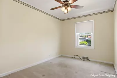 1972 Fargo Avenue, Des Plaines, IL 60018 - Photo 8