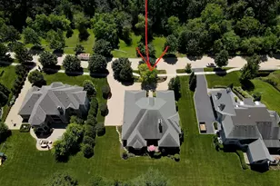 11954 Cross Creek Ct, Burr Ridge, IL 60527 - Photo 32