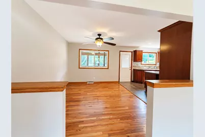 5N087 Mary Court, Saint Charles, IL 60175 - Photo 6