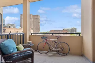 1464 S Michigan Ave, Chicago, IL 60605 - Photo 16
