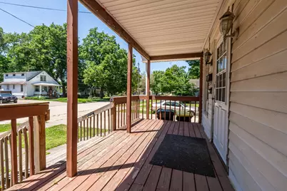 306 E Sycamore Street, Normal, IL 61761 - Photo 2