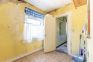 306 E Sycamore St, Normal, IL 61761 - Photo 10