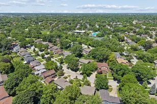 1019 E Waverly Dr, Arlington Heights, IL 60004 - Photo 36