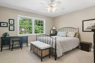 1019 E Waverly Dr, Arlington Heights, IL 60004 - Photo 22
