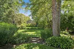 1019 E Waverly Dr, Arlington Heights, IL 60004 - Photo 30
