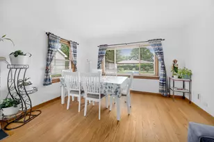 18148 State Line Ave, Lansing, IL 60438 - Photo 8