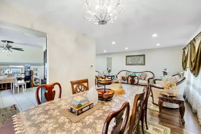7849 W 79th Place, Bridgeview, IL 60455 - Photo 6