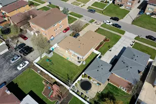 7849 W 79th Pl, Bridgeview, IL 60455 - Photo 30