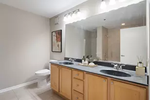 435 W Erie St, Chicago, IL 60654 - Photo 8