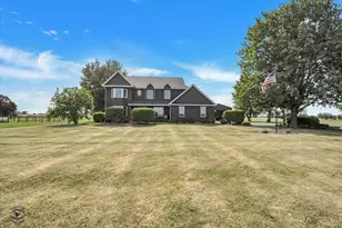 30820 S Indian Trail Rd, Wilmington, IL 60481 - Photo 2