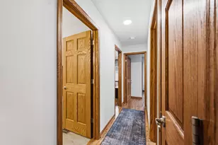 7341 East Ave, Hanover Park, IL 60133 - Photo 16
