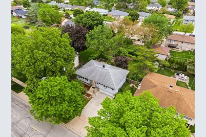 7341 East Avenue, Hanover Park, IL 60133 - Photo 36