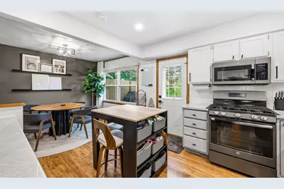 7341 East Avenue, Hanover Park, IL 60133 - Photo 8