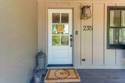 235 Coolidge Avenue, Barrington, IL 60010 - Photo 2