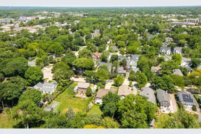 235 Coolidge Avenue, Barrington, IL 60010 - Photo 62